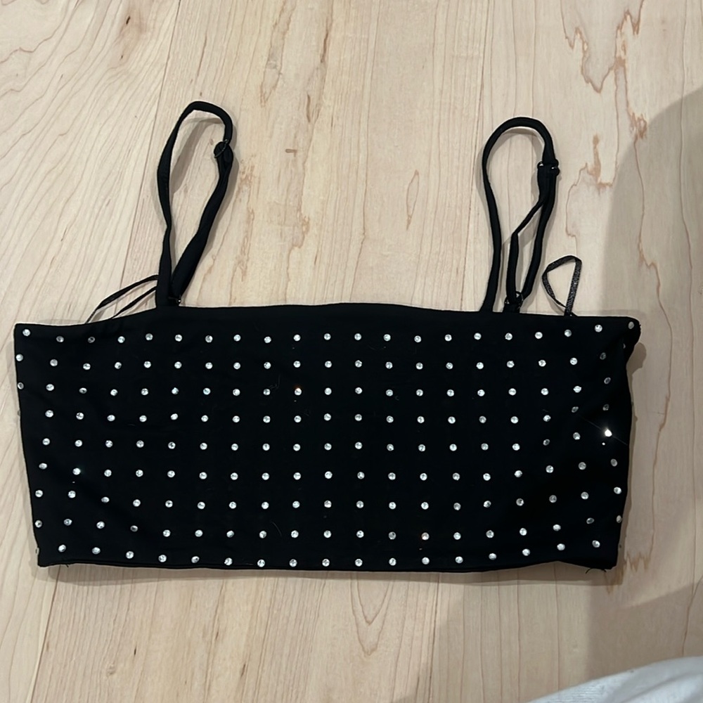 Black Superdown top